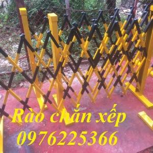 2023-10-02 10:10:10  33  Hàng rào xếp di động,hàng rào xếp kéo tay ,hàng rào xếp sắt chữ T 120,000