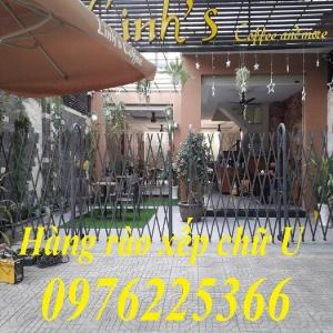 2023-10-02 10:10:10  3  Hàng rào xếp di động,hàng rào xếp kéo tay ,hàng rào xếp sắt chữ T 120,000