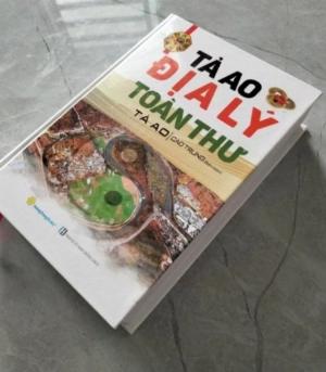 Tả Ao Địa Lý Toàn Thư