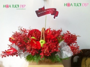 Giỏ hoa Táo Xanh GSN025
Giá: 1100000 VND