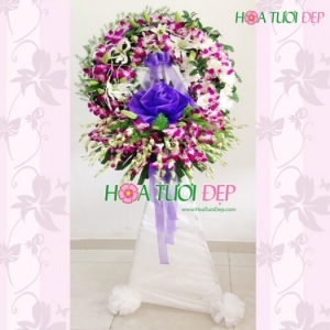 Hoa được sử dụng trong dịp: viếng đám tang, cúng chùa,...
Hoa Chia Buồn TL063. Giá: 700000 VND