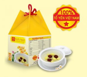 Đặc điểm: Tổ yến được chưng sẵn cùng với đường phèn, ăn kèm hạt sen, bạch quả, táo tàu. Mang hương vị cung đình về tận nhà thực khách.