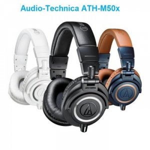 Tai Nghe AUDIO-TECHNICA ATH-M50x có trở kháng 38 Ohm, tần số đáp ứng 15 ~ 28.000 Hz, độ nhạy 99 dB/mW sẽ mang đến cho bạn chất lượng âm thanh trên cả tuyệt vời. Thiết kế gập giúp ATH-M50x cất gọn trong hộp và thay đổi kích thước linh hoạt phù hợp cho nhiều người. Mặt dưới quai chụp đầu được bọc da, đệm tai được thiết kế ôm sát đảm bảo khả năng cách âm trong môi trường nhiều tiếng ồn nhưng vẫn mang lại sự thoải mái khi đeo liên tục.