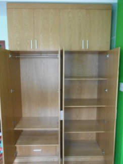 Tủ áo Mộc Vàng bằng MDF veneer sồi