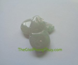 Dùng làm trang sức mặt dây chuyền, ngọc bội, móc treo
