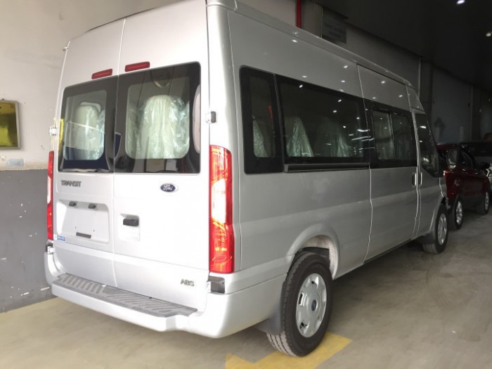 giá xe Ford Transit 16 chỗ