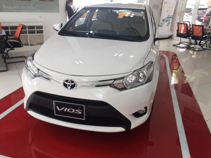 Nên chọn Vios số sàn hay Vios số tự động khi mua xe tại TPHCM?