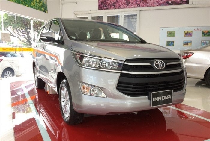 Xe Toyota Innova 2018 giá bao nhiêu?