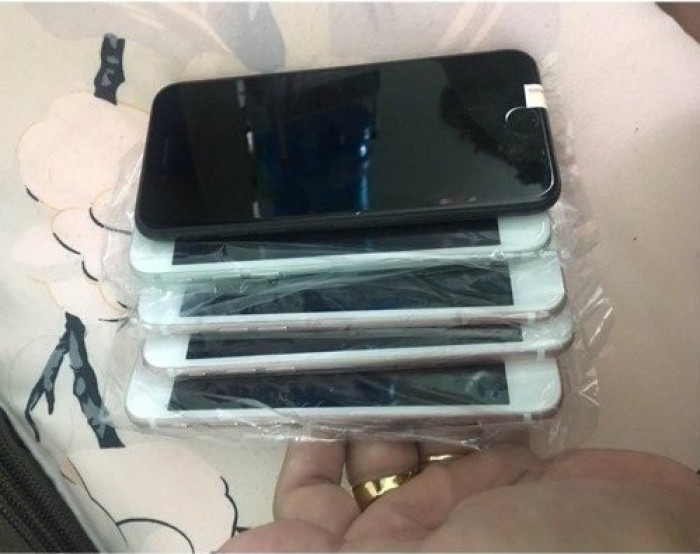Tìm nơi bán iPhone 7 xách tay uy tín - Xem so sánh giá iPhone 7 xách tay từ nhiều shop, cửa hàng điện thoại trên MXH MuaBanNhanh