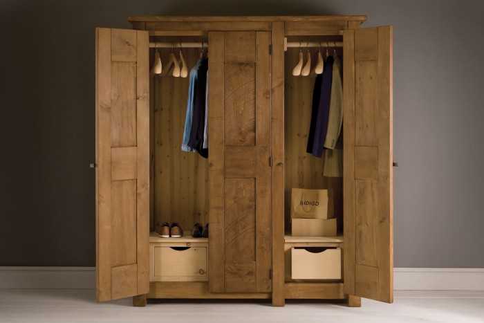 Tủ quần áo gỗ tự nhiên giá rẻ TPHCM
