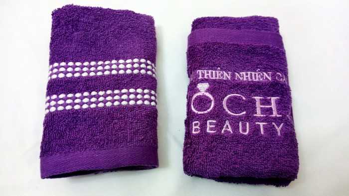 In sản xuất khăn mặt làm quà tặng khách hàng cho nhãn hàng chăm sóc sắc đẹp