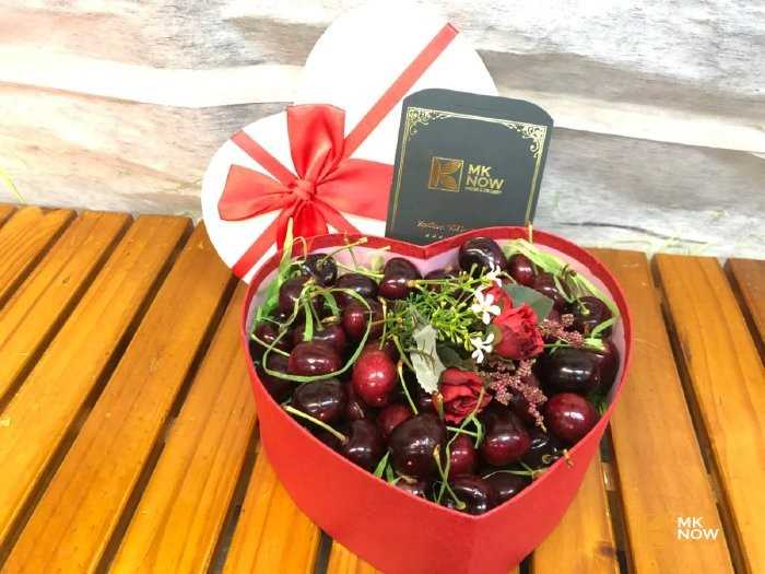 hộp quà trái cây valentine