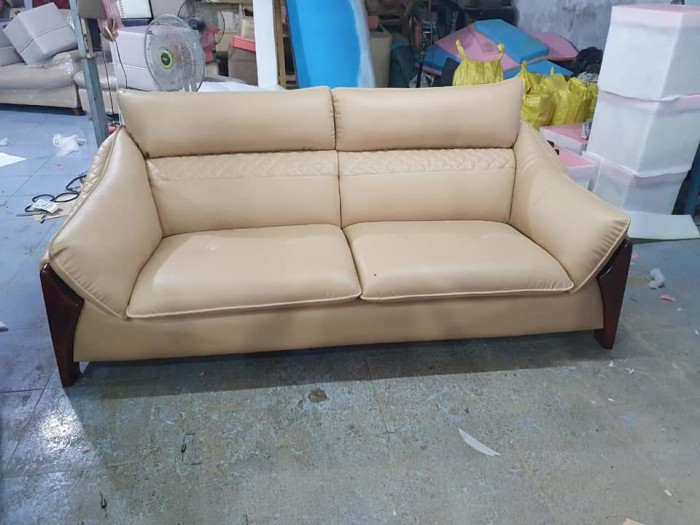 Sofa da